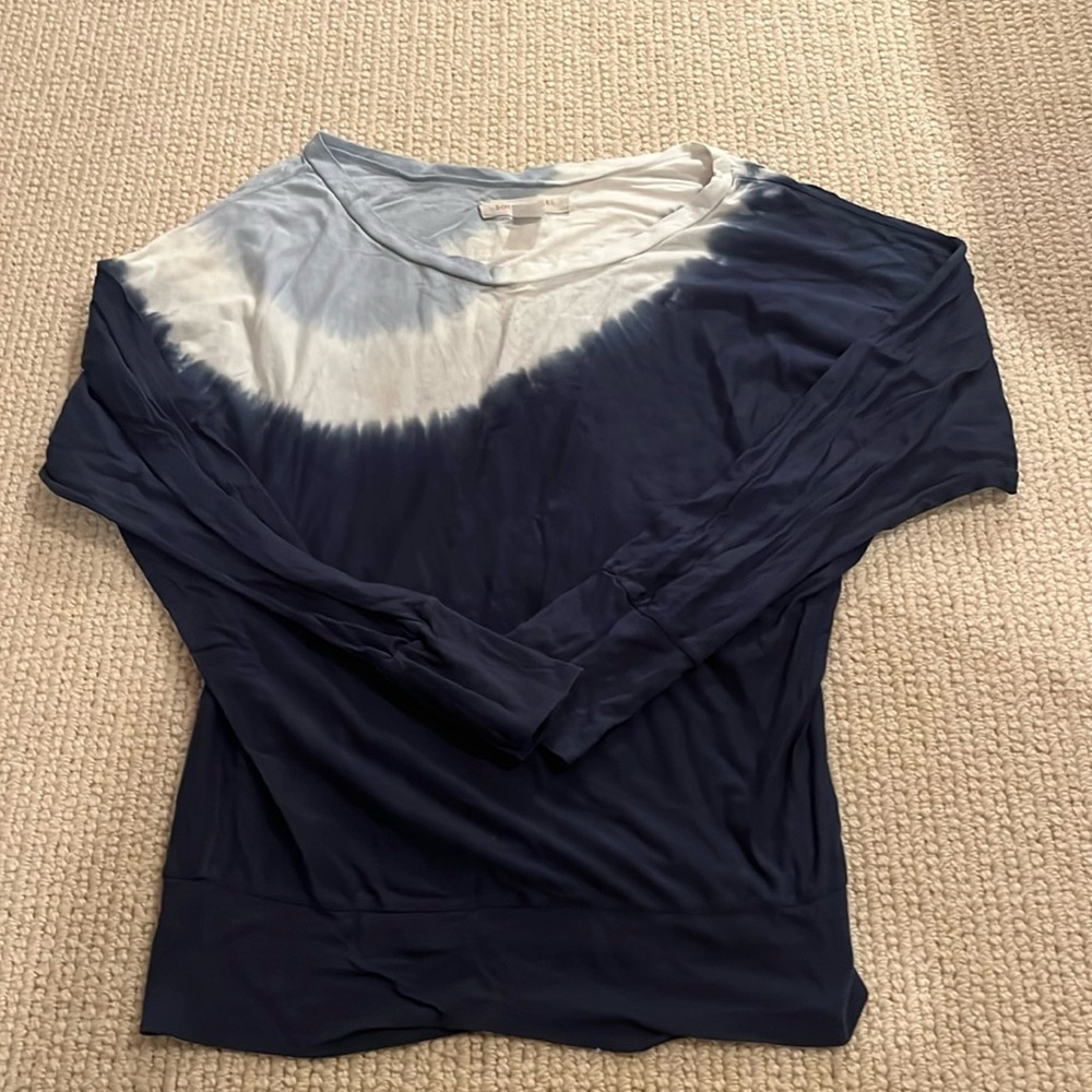 SOLOW white and blue flowy top tie dye